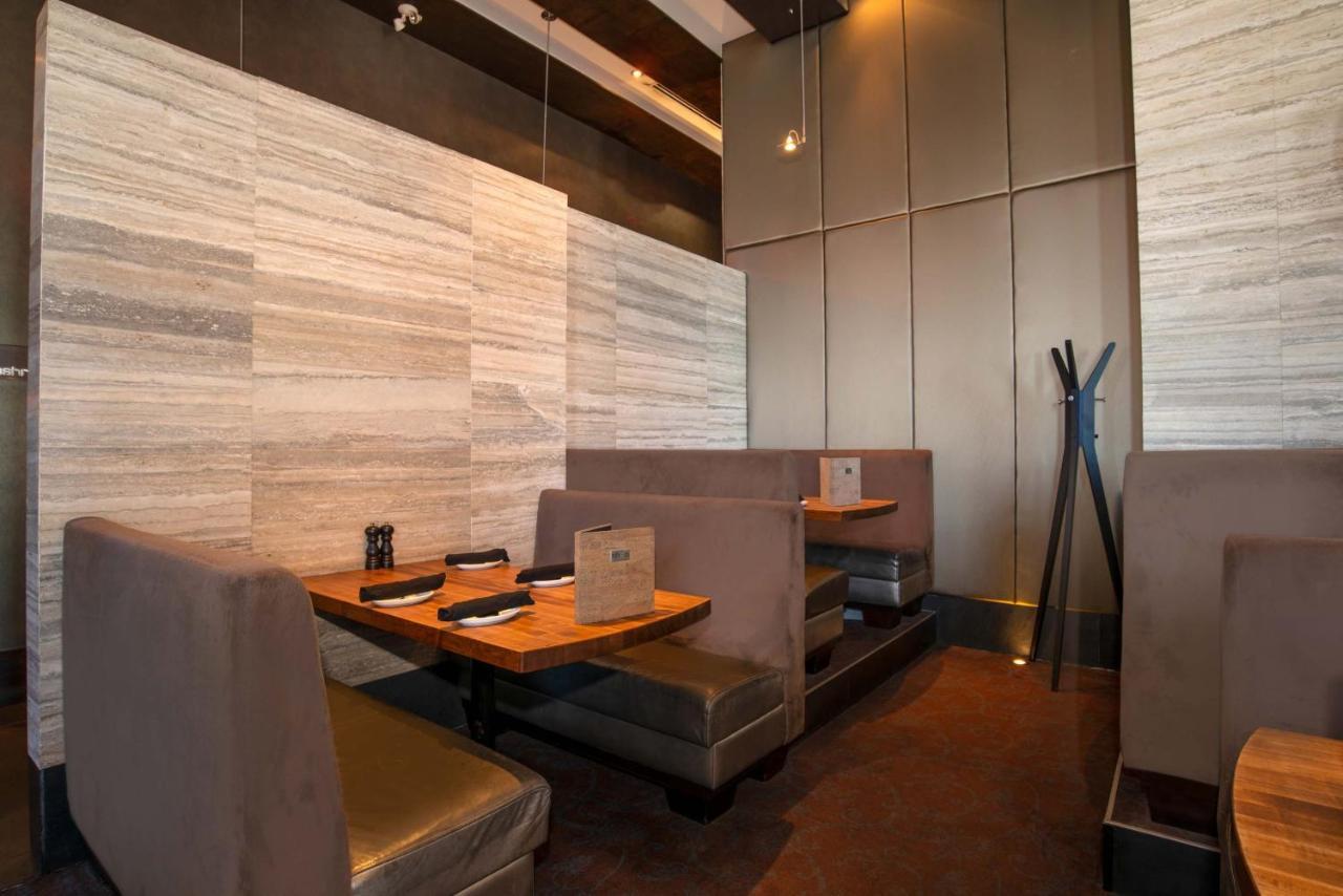 Sandman Hotel & Suites Winnipeg Airport Exteriör bild